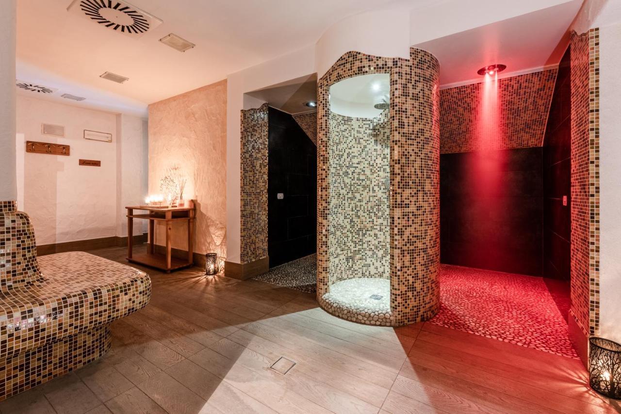 Cerana Relax Hotel Madonna Dış mekan fotoğraf